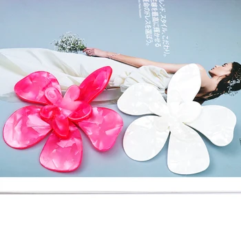 2023 Moteris perdėta Daugiaspalviai akriliniai gėlių auskarai Papuošalų aksesuarai Didmeninė prekyba