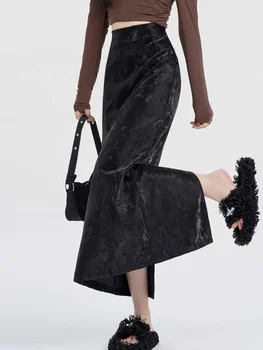 Elegantiškas juodas PU odos tekstūros padalintas midi sijonas moterims Rudens žiema Lieknėjimas aukštu juosmeniu Linija Kelio ilgio pieštuko formos sijonas