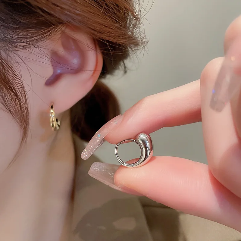 Madingi kablelio geometrinio metalo lanko auskarai moterims Fashion Gold Silver Color Simple Minimalist Piercing Earring 2023 papuošalai