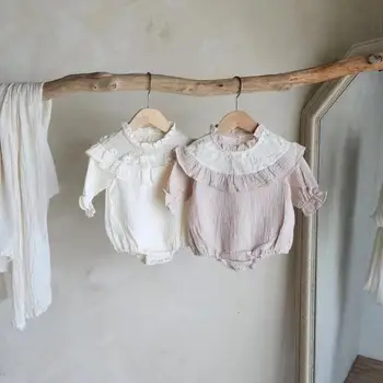 2024 Pavasario naujagimės mergaitės raukinių apykaklės susiliejimas Flounce Long Sleevs Princesės smėlinukas Baby Casual Cotton Onesie Kūdikių drabužiai