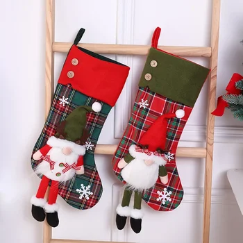 Megztas raudonas Kalėdų senis Trimatis dovanų maišelis Kalėdinės kojinės Vaikų dovanų maišelis Kojų šildytuvai
