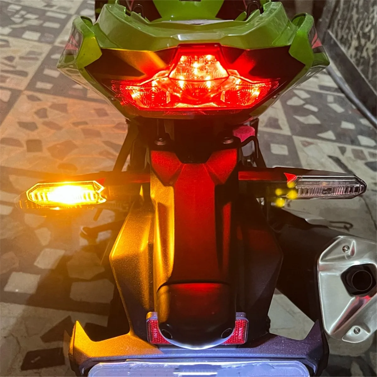 KAWASAKI motociklų LED posūkio signalo indikatoriaus žibintams,B